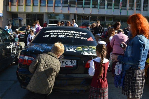 Автошкола «Вираж» на фестивале «Автограффити»