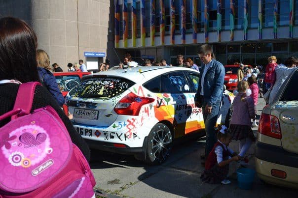 Автошкола «Вираж» на фестивале «Автограффити»