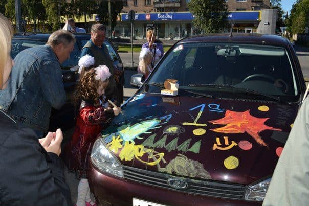 Автошкола «Вираж» на фестивале «Автограффити»