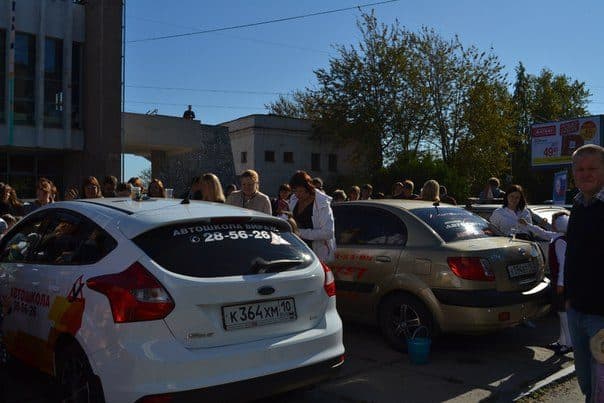 Автошкола «Вираж» на фестивале «Автограффити»