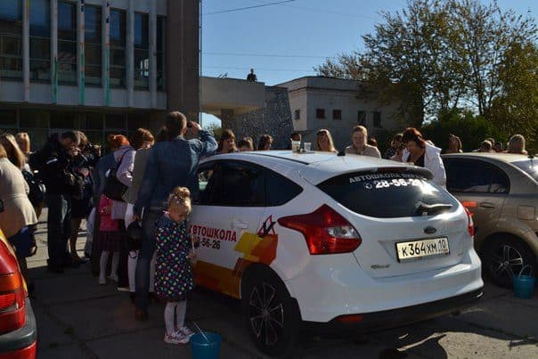 Автошкола «Вираж» на фестивале «Автограффити»