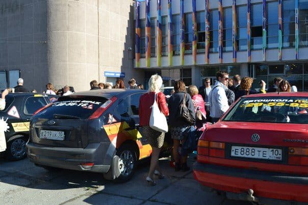Автошкола «Вираж» на фестивале «Автограффити»