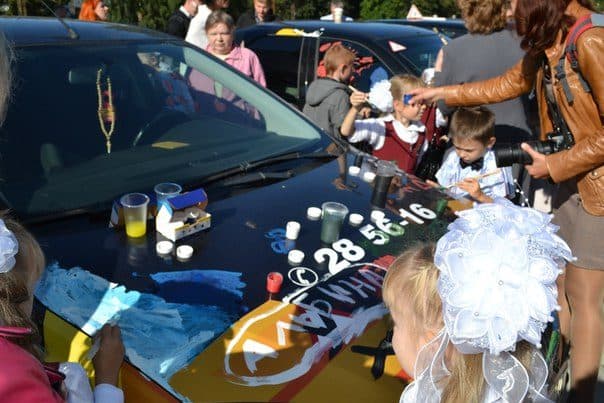 Автошкола «Вираж» на фестивале «Автограффити»