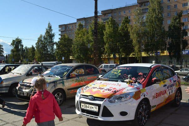 Автошкола «Вираж» на фестивале «Автограффити»