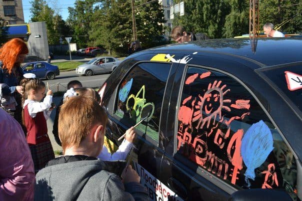 Автошкола «Вираж» на фестивале «Автограффити»