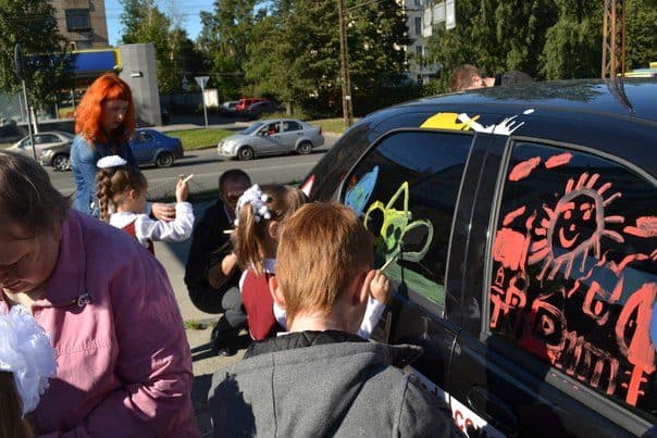 Автошкола «Вираж» на фестивале «Автограффити»